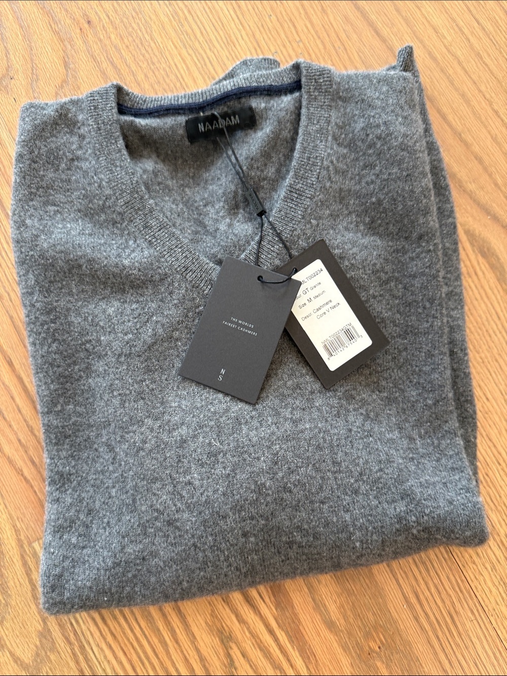 NAADAM Men's V-Neck Cashmere Sweater - Charcoal Gray